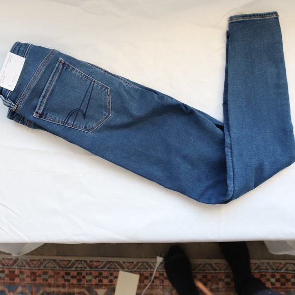 American Eagle Jeggings Super high Rise Size 4 NWT - Picture 6 of 7